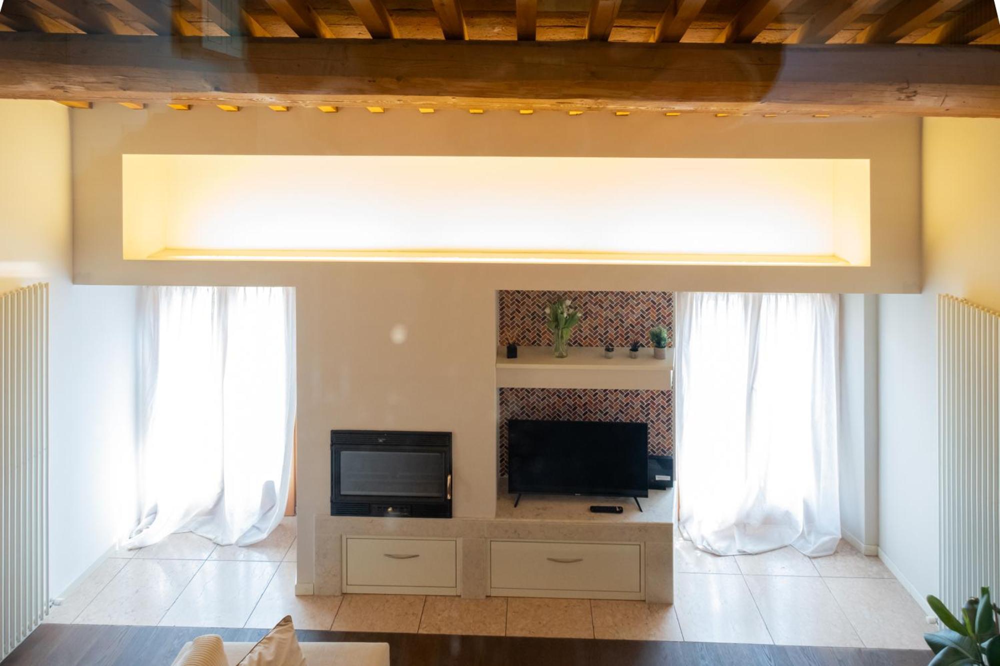 Appartamento Stella - Verona Centro ภายนอก รูปภาพ